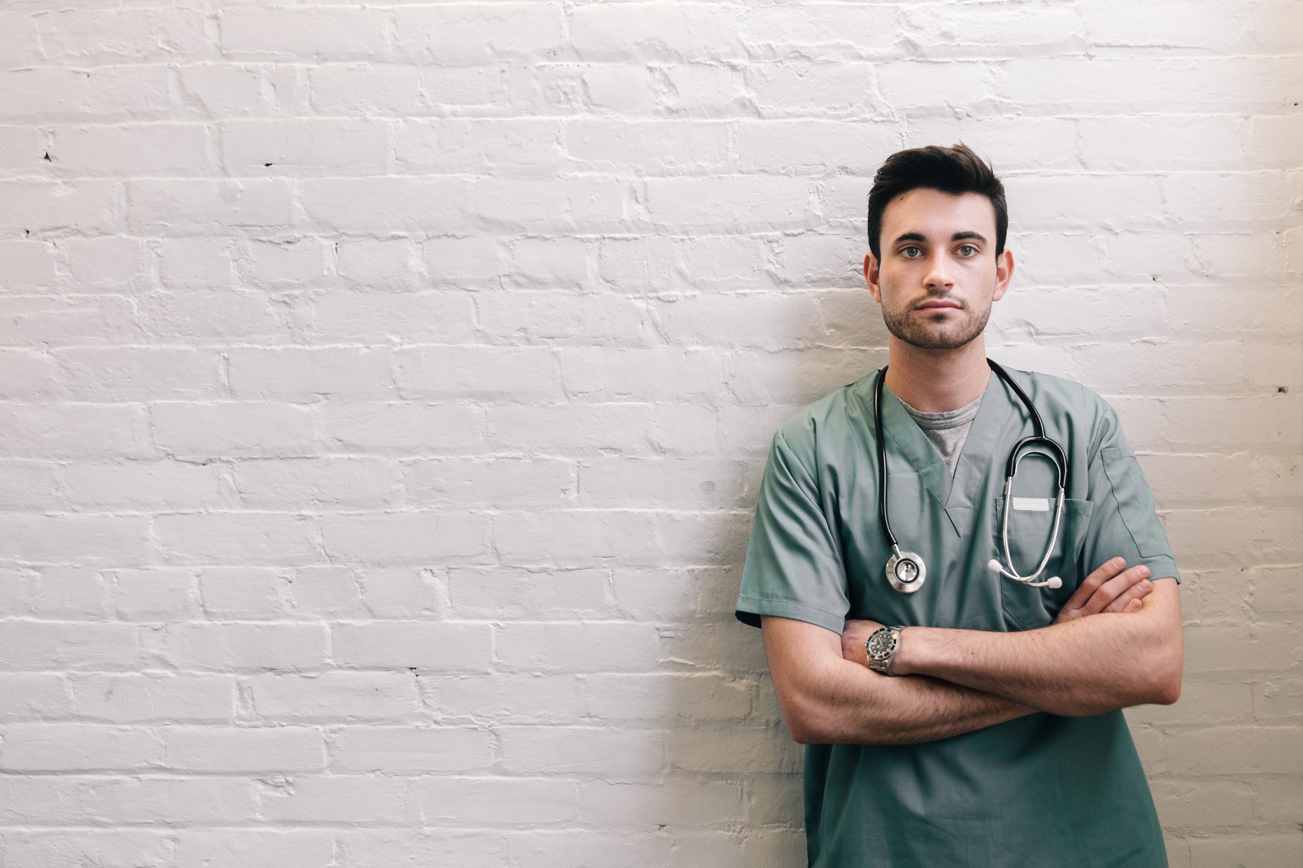 Cash-Pay Healthcare for Clinicians: Skip Insurance, Get Paid Faster